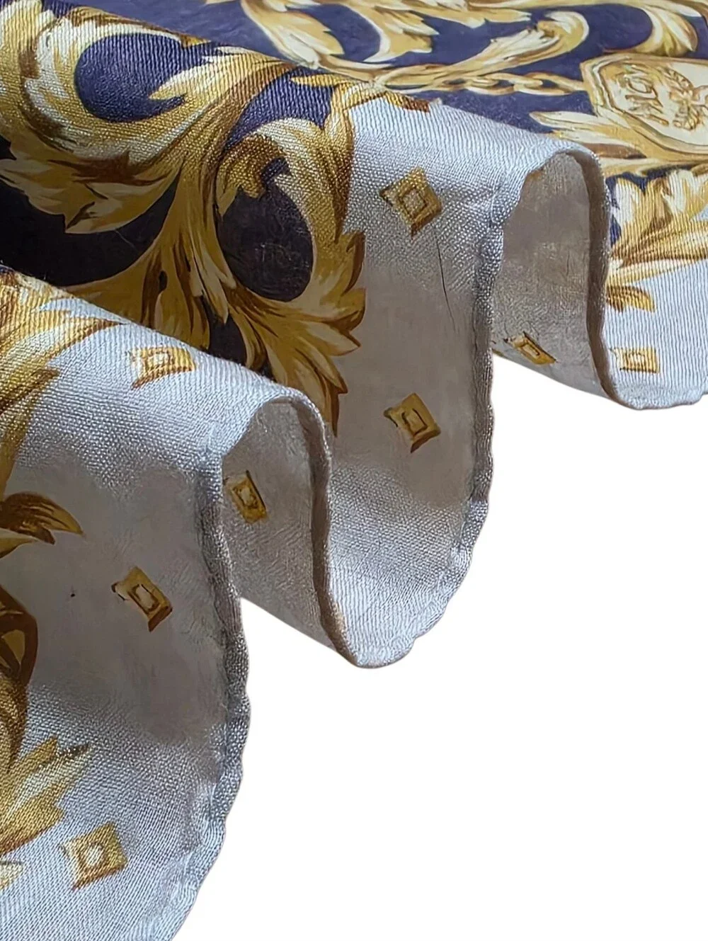 MCM SCARF